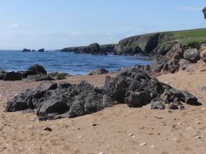 Basalt, Braewick Beach west North Mainland